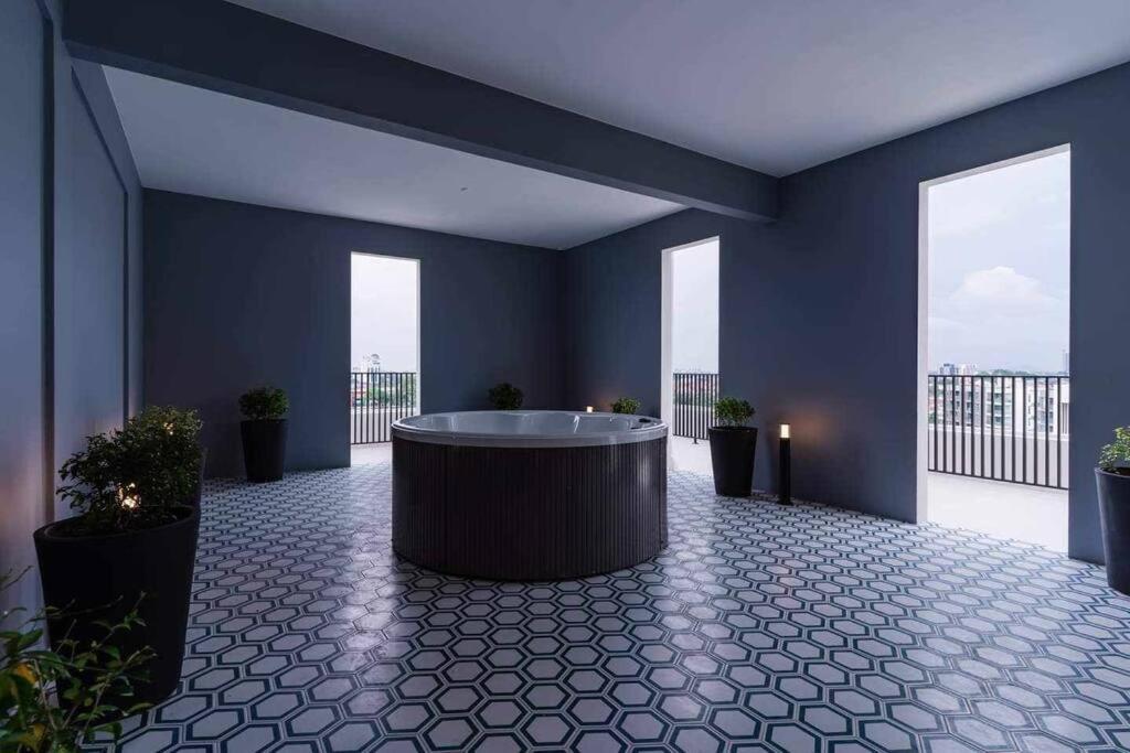 3rd Mile Cozy Apartment